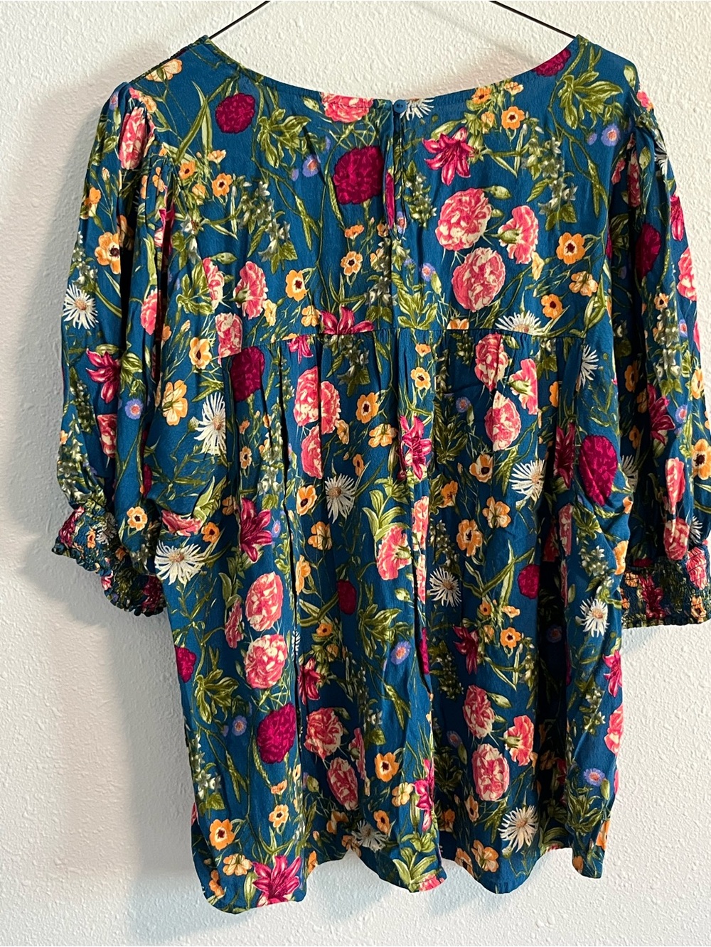 Terra & Sky Teal Floral Smocked Blouse with Pink Accents Size 2X - Picture 2 of 9